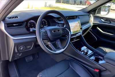 2027 Jeep Grand Cherokee Limited Reserve