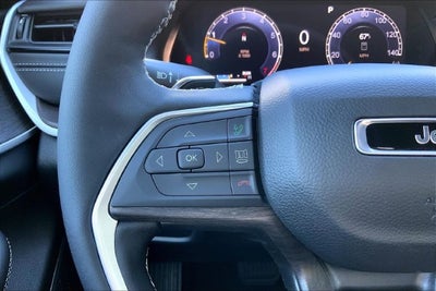 2027 Jeep Grand Cherokee Limited Reserve