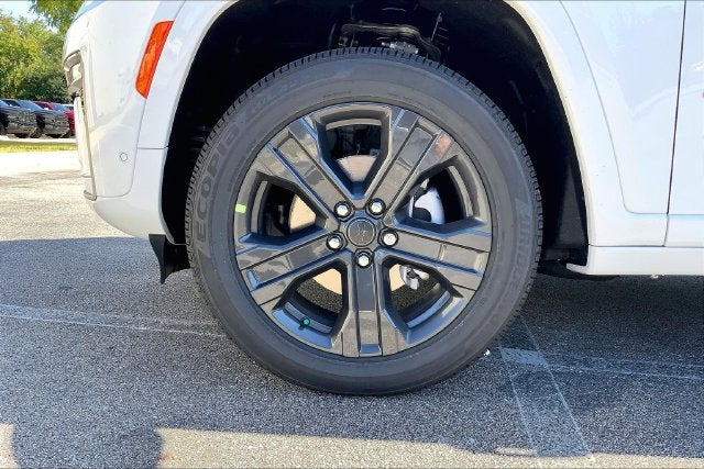 2027 Jeep Grand Cherokee Limited Reserve
