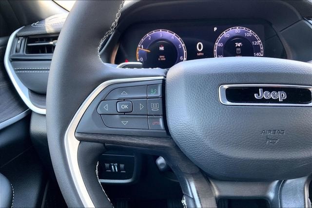 2026 Jeep Grand Cherokee Limited Reserve