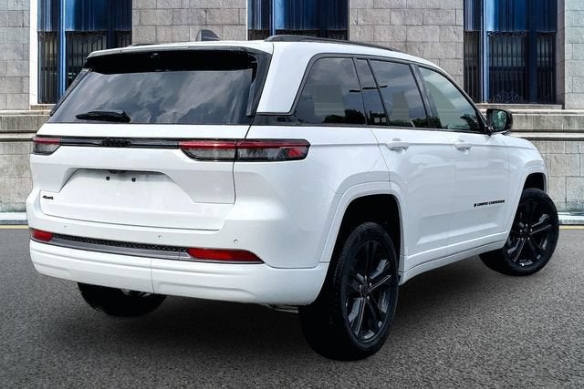 2027 Jeep Grand Cherokee Limited Reserve