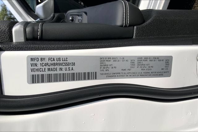 2027 Jeep Grand Cherokee Limited Reserve