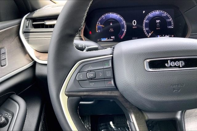 2026 Jeep Grand Cherokee Limited Reserve