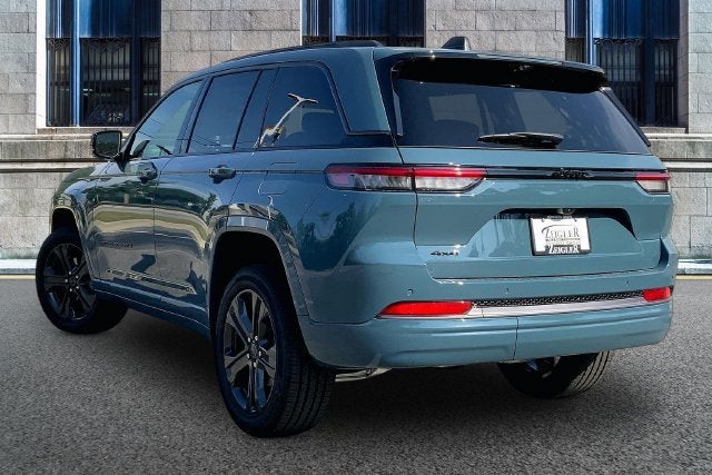 2027 Jeep Grand Cherokee Limited Reserve