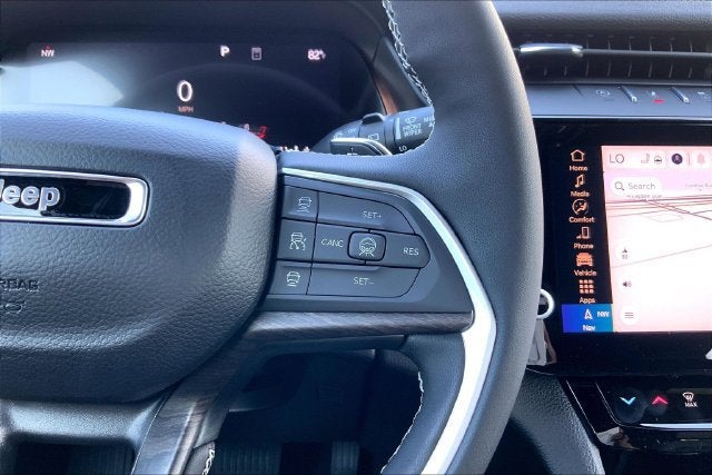 2027 Jeep Grand Cherokee Limited Reserve