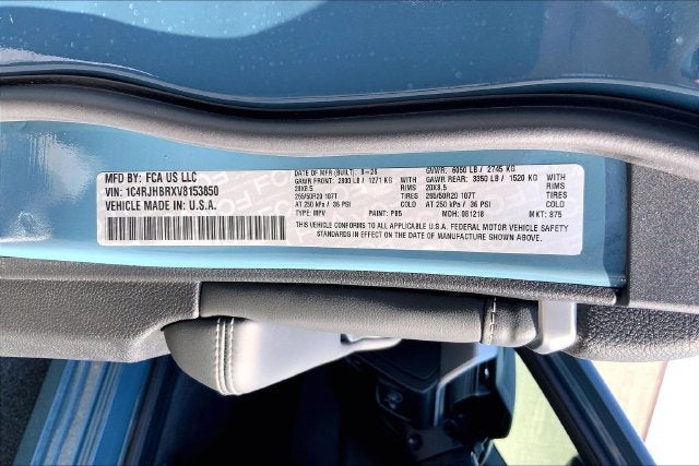 2027 Jeep Grand Cherokee Limited Reserve
