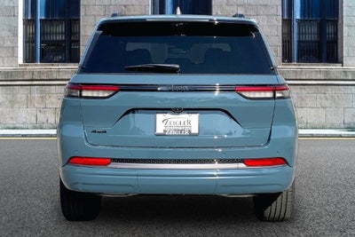 2027 Jeep Grand Cherokee Limited Reserve