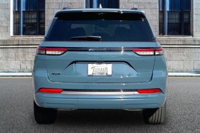 2027 Jeep Grand Cherokee Limited Reserve