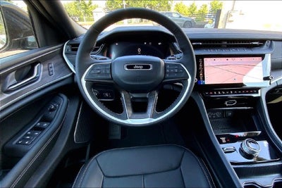 2027 Jeep Grand Cherokee Limited Reserve