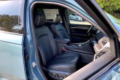 2027 Jeep Grand Cherokee Limited Reserve