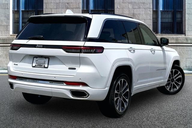 2022 Jeep Grand Cherokee Overland