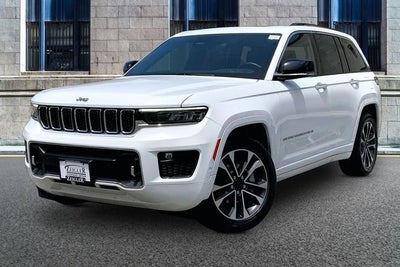 2022 Jeep Grand Cherokee Overland