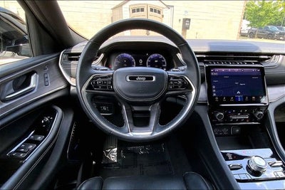 2022 Jeep Grand Cherokee Overland