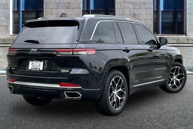 2023 Jeep Grand Cherokee Summit Reserve