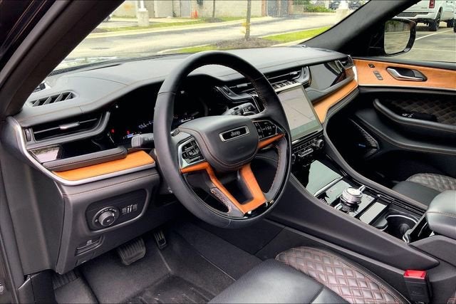 2023 Jeep Grand Cherokee Summit Reserve