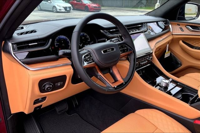 2025 Jeep Grand Cherokee Summit Reserve