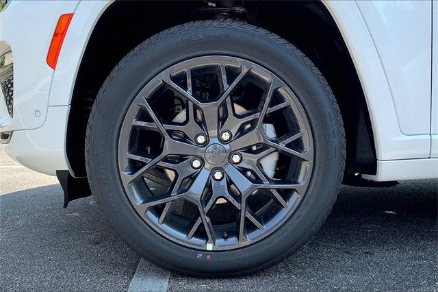 2025 Jeep Grand Cherokee Summit Reserve