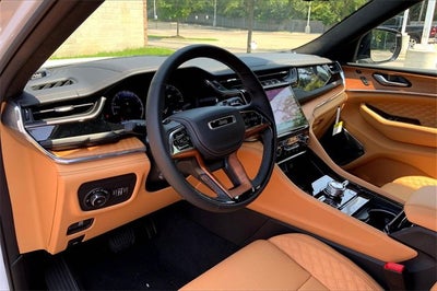 2025 Jeep Grand Cherokee Summit Reserve