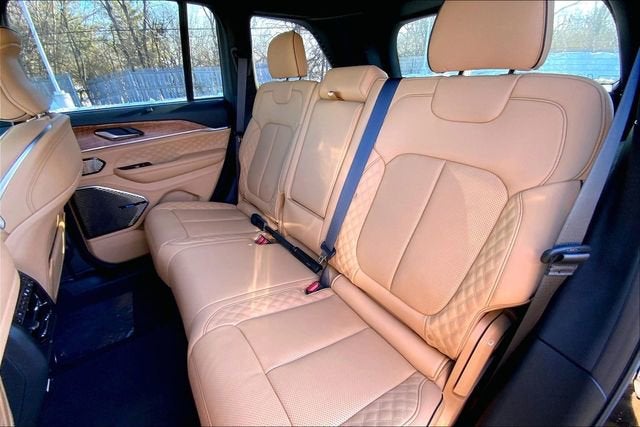 2025 Jeep Grand Cherokee Summit Reserve