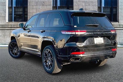 2025 Jeep Grand Cherokee Summit Reserve