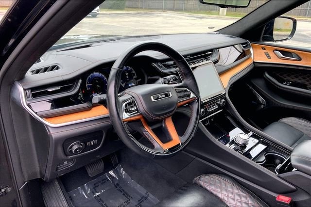 2023 Jeep Grand Cherokee Summit Reserve