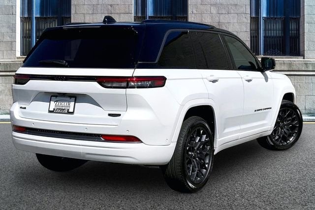 2026 Jeep Grand Cherokee Summit