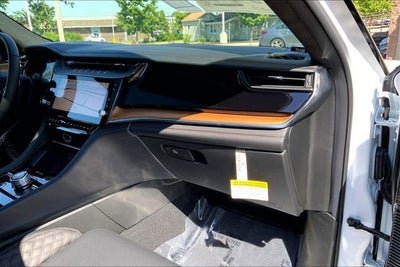 2026 Jeep Grand Cherokee Summit