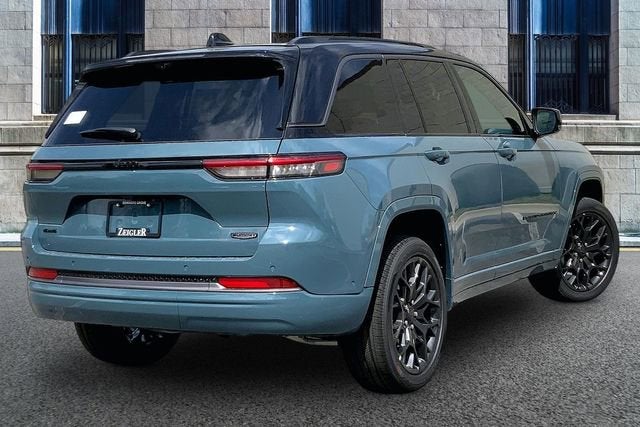 2026 Jeep Grand Cherokee Summit