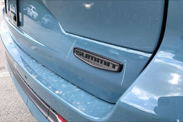 2026 Jeep Grand Cherokee Summit