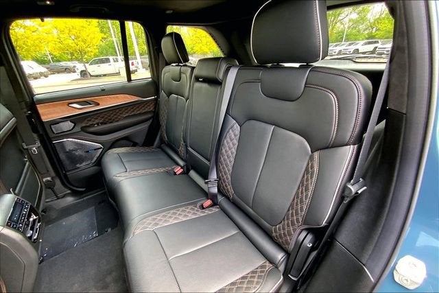 2026 Jeep Grand Cherokee Summit