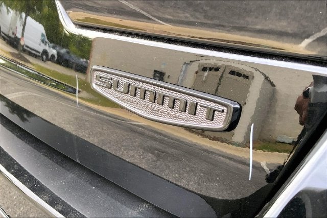 2027 Jeep Grand Cherokee Summit