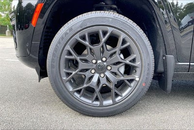 2027 Jeep Grand Cherokee Summit
