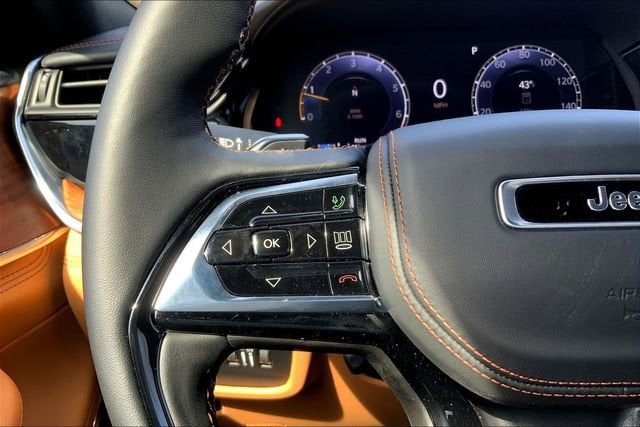 2026 Jeep Grand Cherokee Summit