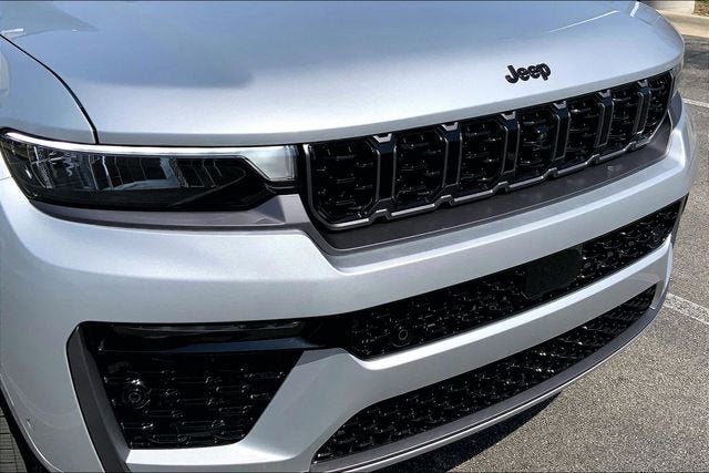 2026 Jeep Grand Cherokee Summit