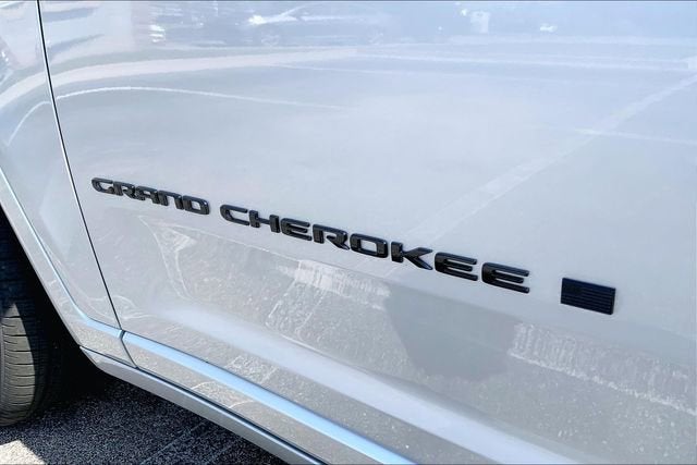 2026 Jeep Grand Cherokee Summit