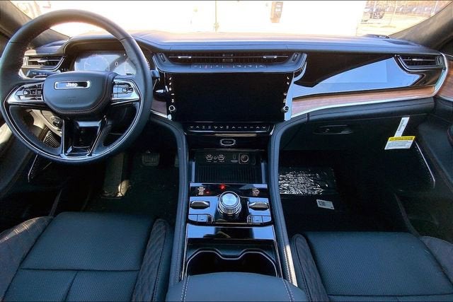 2026 Jeep Grand Cherokee Summit