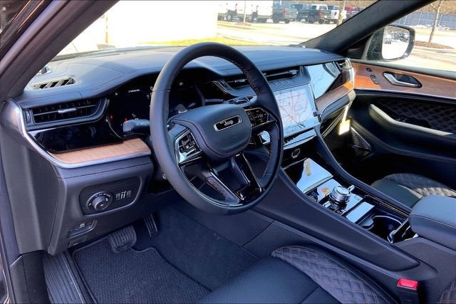 2026 Jeep Grand Cherokee Summit