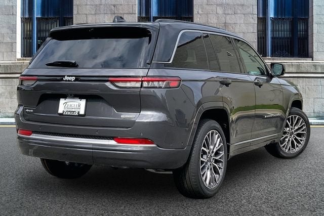 2026 Jeep Grand Cherokee Summit
