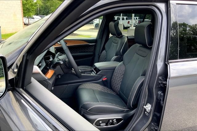 2026 Jeep Grand Cherokee Summit