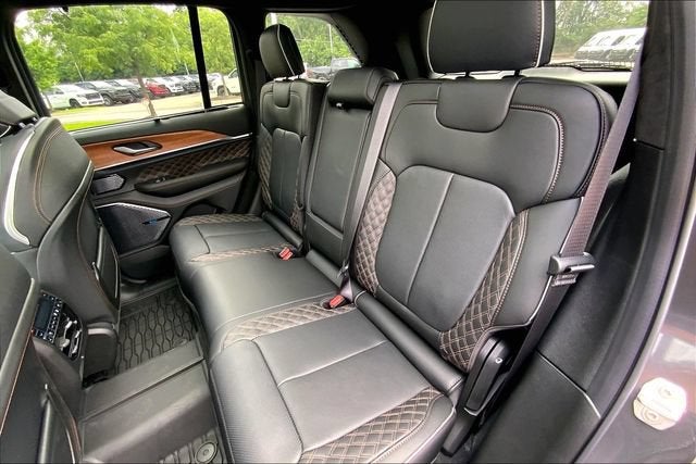 2026 Jeep Grand Cherokee Summit