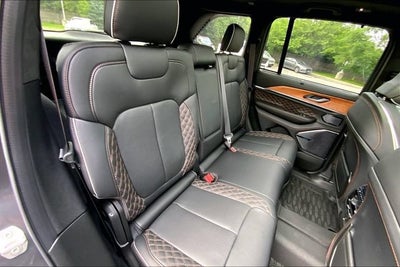 2026 Jeep Grand Cherokee Summit