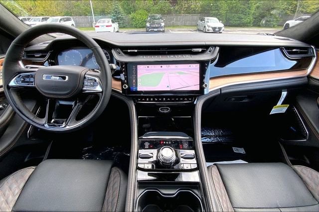 2026 Jeep Grand Cherokee Summit