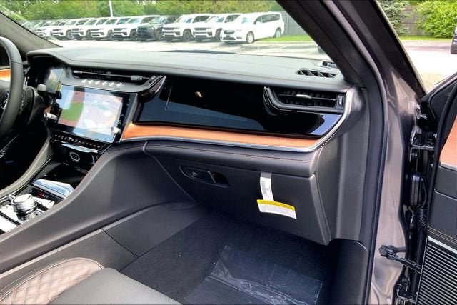 2026 Jeep Grand Cherokee Summit