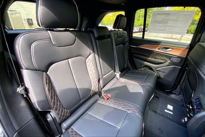 2026 Jeep Grand Cherokee Summit