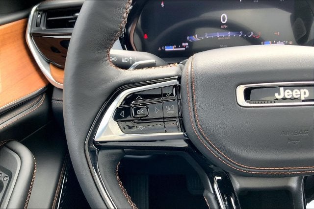 2027 Jeep Grand Cherokee Summit