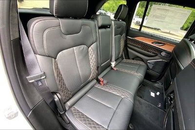 2027 Jeep Grand Cherokee Summit