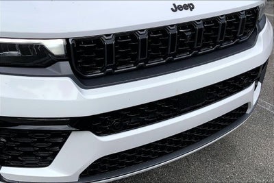 2027 Jeep Grand Cherokee Summit