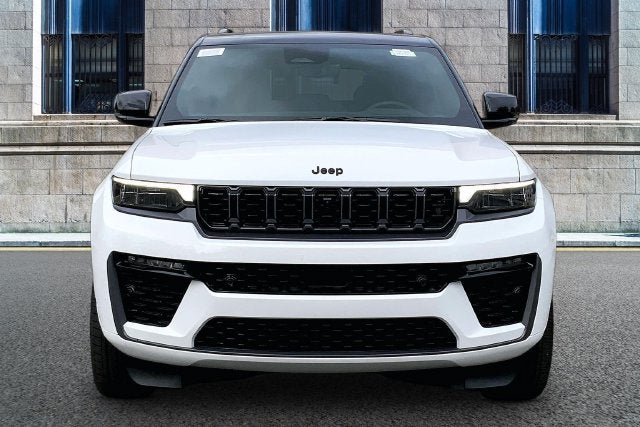 2027 Jeep Grand Cherokee Summit