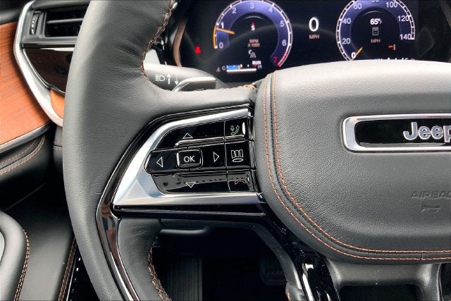 2027 Jeep Grand Cherokee Summit
