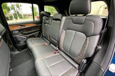 2027 Jeep Grand Cherokee Summit